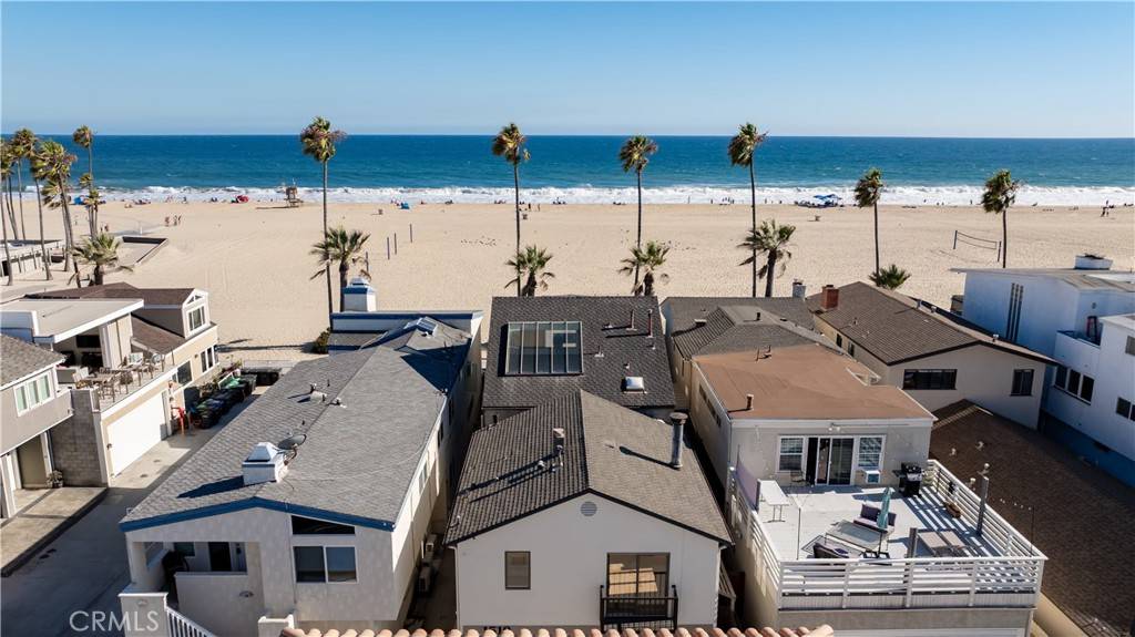 Newport Beach, CA 92663,1510 W Oceanfront