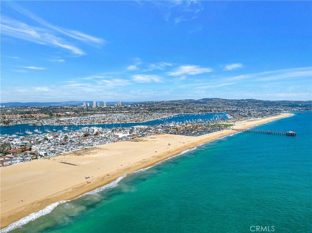 Newport Beach, CA 92661,114 Oceanfront E