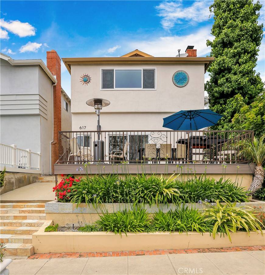 Corona Del Mar, CA 92625,617 Iris AVE #A
