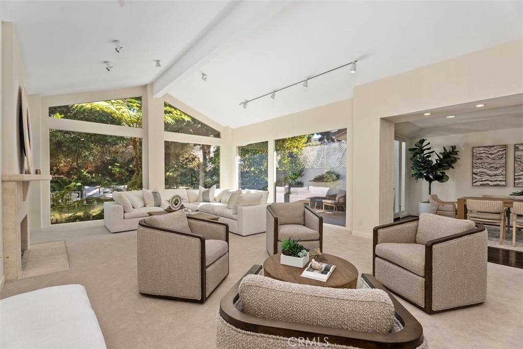 Newport Beach, CA 92660,6 Rue Marseille