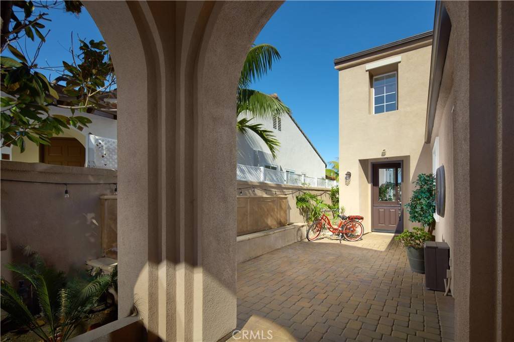 San Clemente, CA 92673,27 Via Palacio