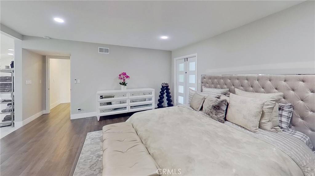 Newport Beach, CA 92663,119 Via Lido Soud