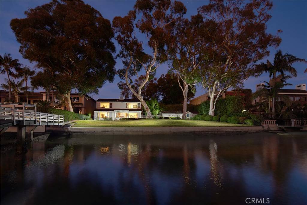 Newport Beach, CA 92660,20 Harbor IS