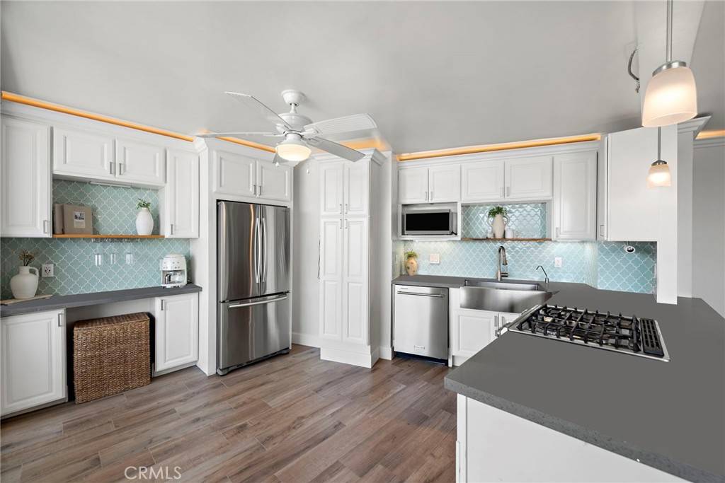 Newport Beach, CA 92661,310 Fernando ST #303