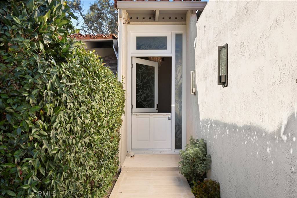 Newport Beach, CA 92660,324 Otero