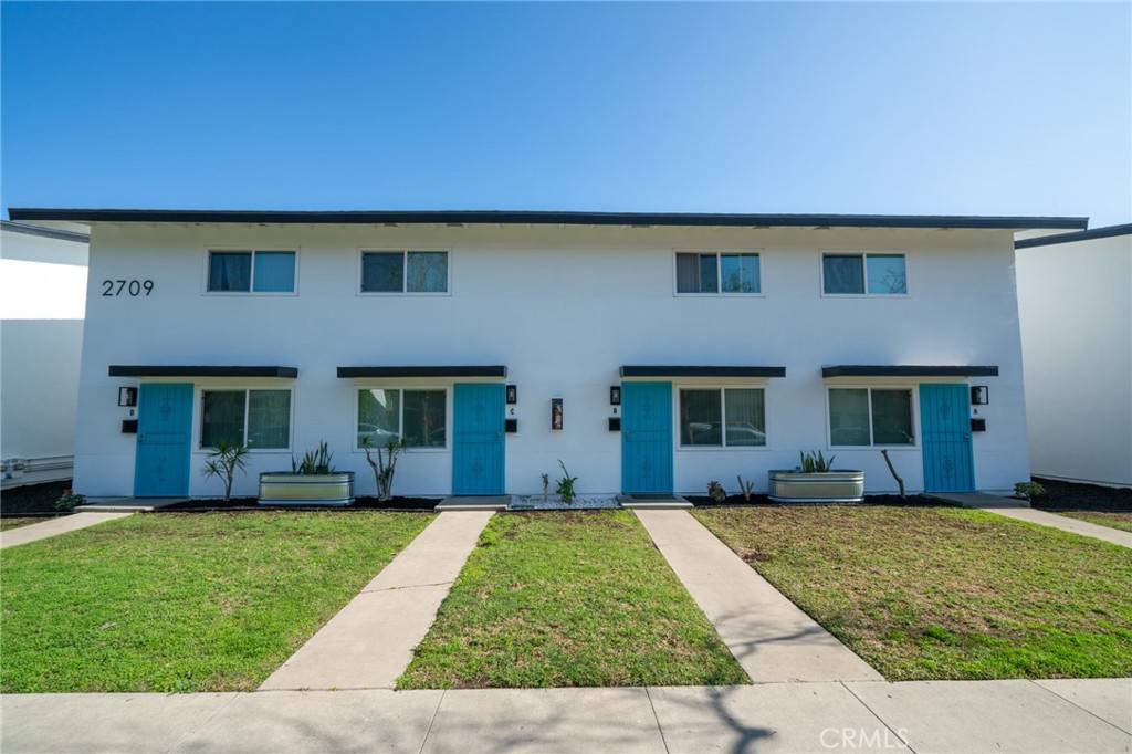 Santa Ana, CA 92707,2709 S Baker ST
