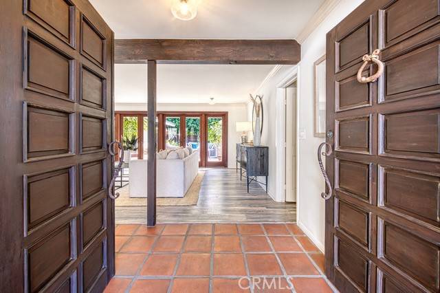 Corona Del Mar, CA 92625,518 Angelita DR