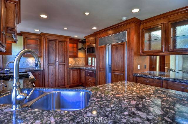 Corona Del Mar, CA 92625,317 Carnation AVE #4