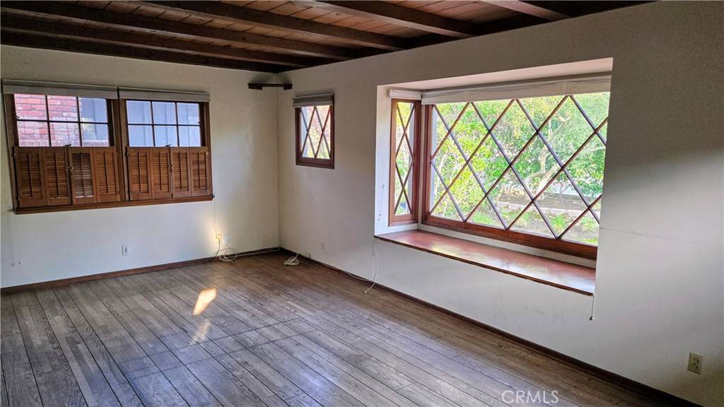 Corona Del Mar, CA 92625,519 Poppy AVE