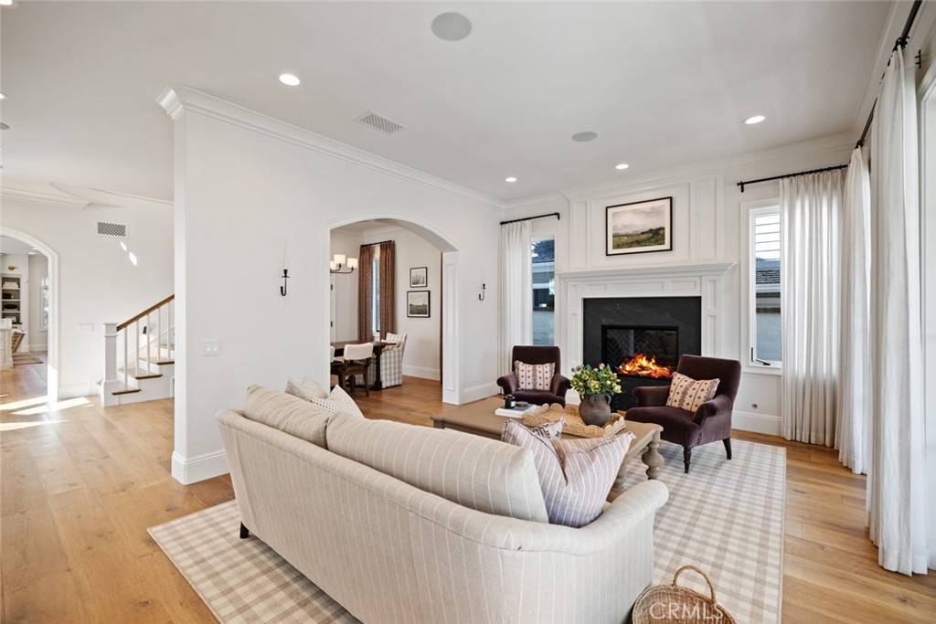 Newport Beach, CA 92660,6 Cape Andover
