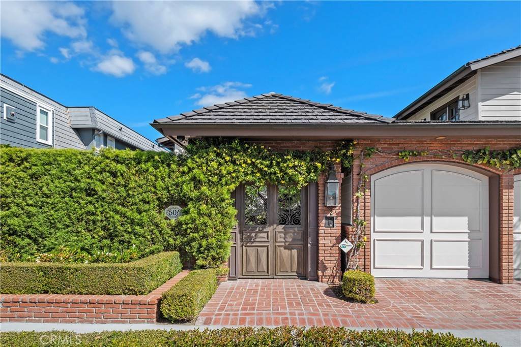 Newport Beach, CA 92660,504 Evening Star LN