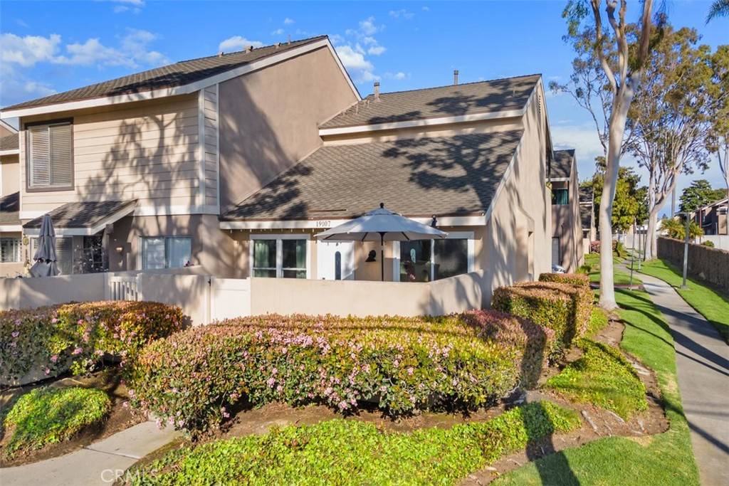 Huntington Beach, CA 92648,19107 Sloop CIR