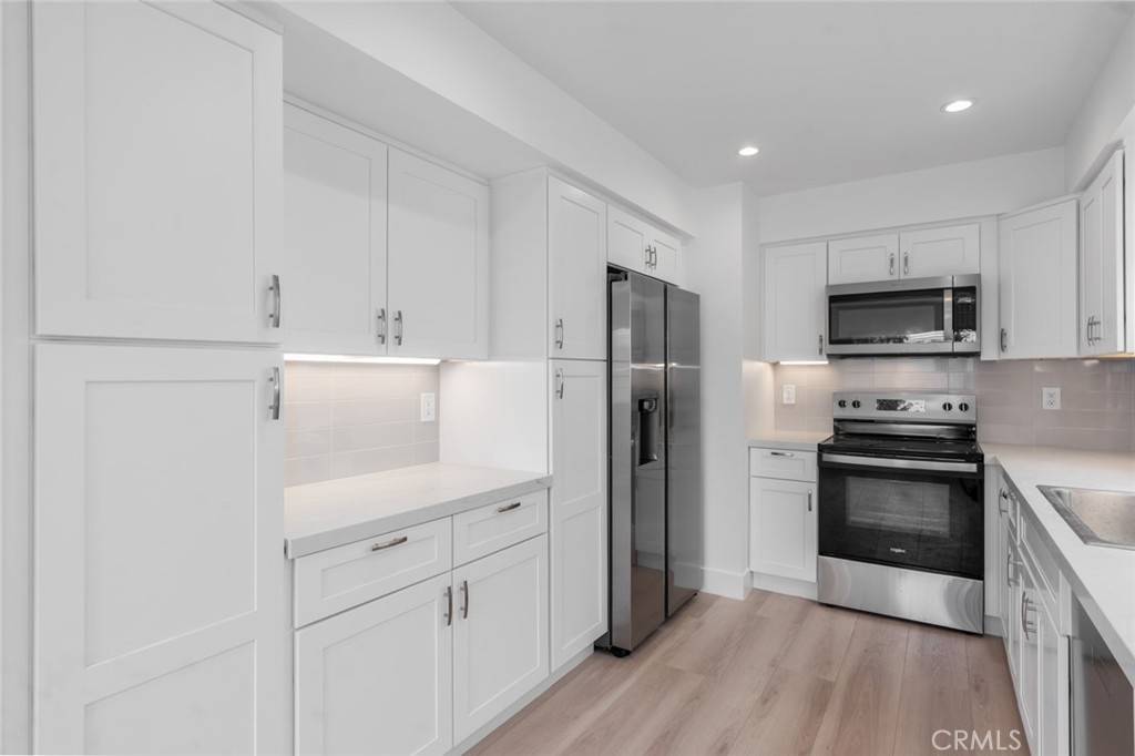 Corona Del Mar, CA 92625,707 1/2 Orchid AVE