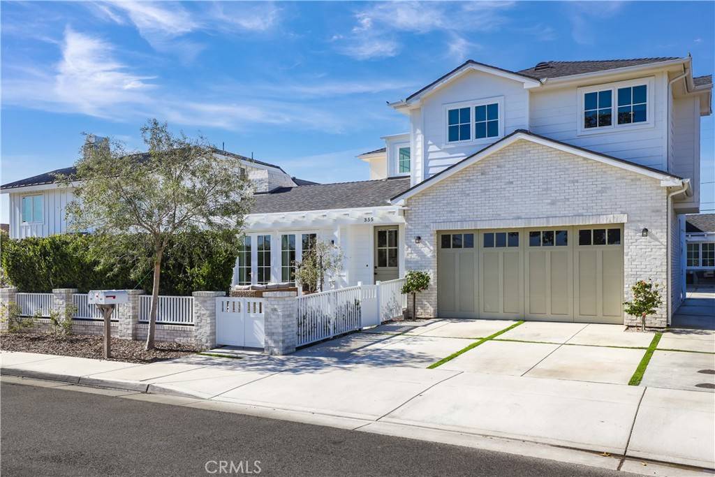 Costa Mesa, CA 92627,355 Rochester ST