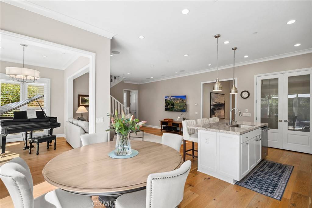Irvine, CA 92602,64 Stetson