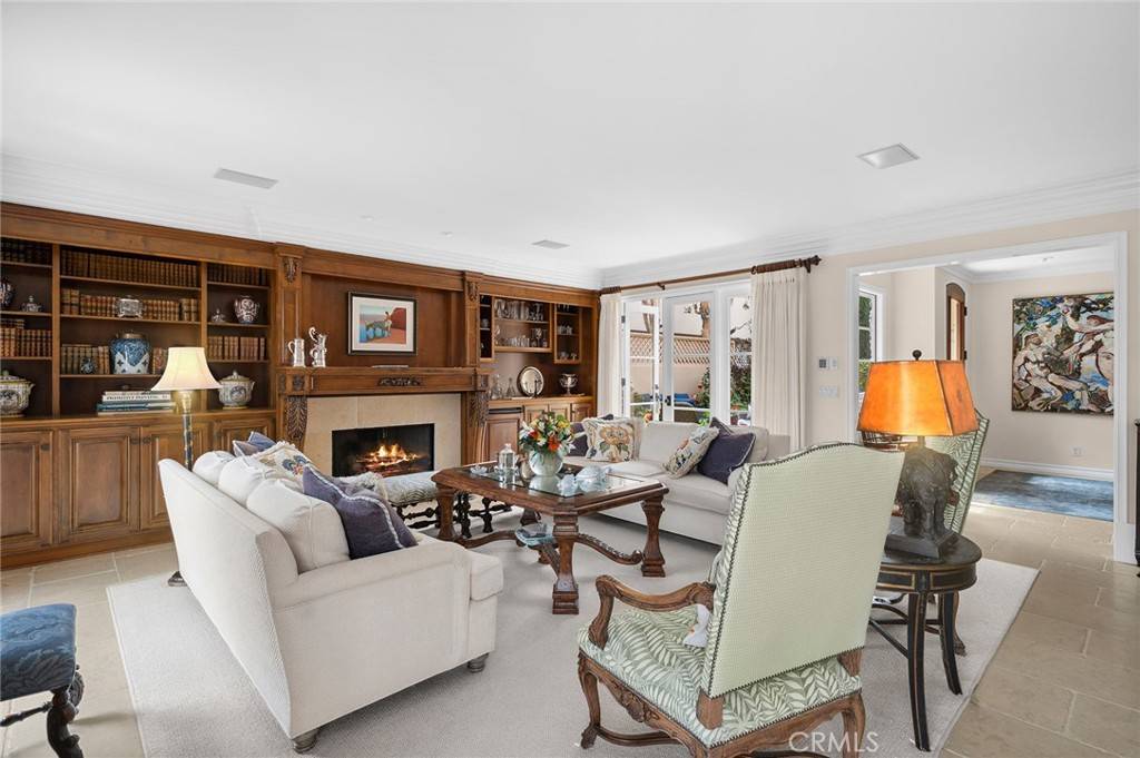 Newport Beach, CA 92663,116 Via Trieste