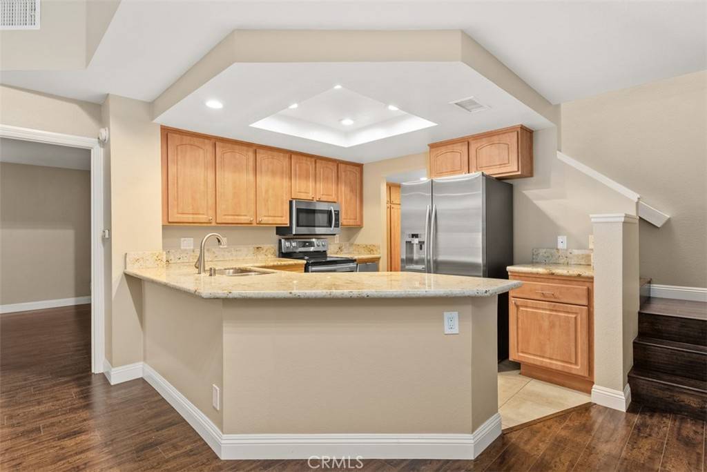 Newport Beach, CA 92660,5 Corsica DR