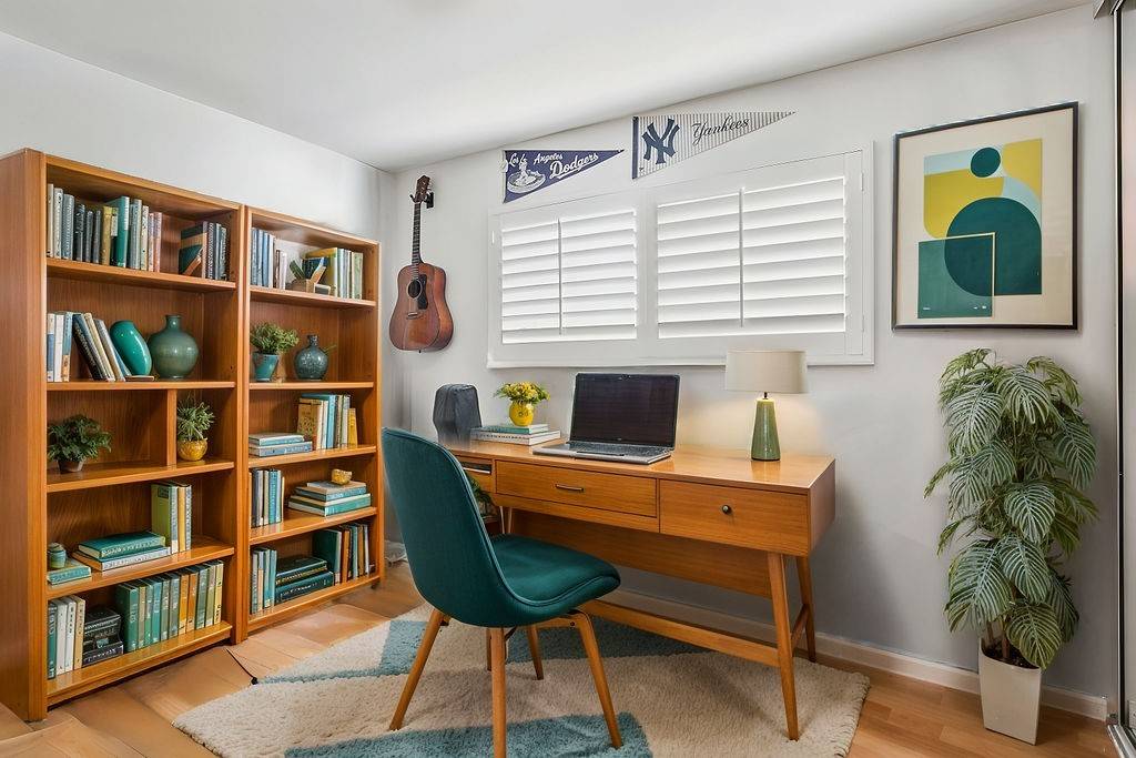 Costa Mesa, CA 92627,2077 Orange Avenue