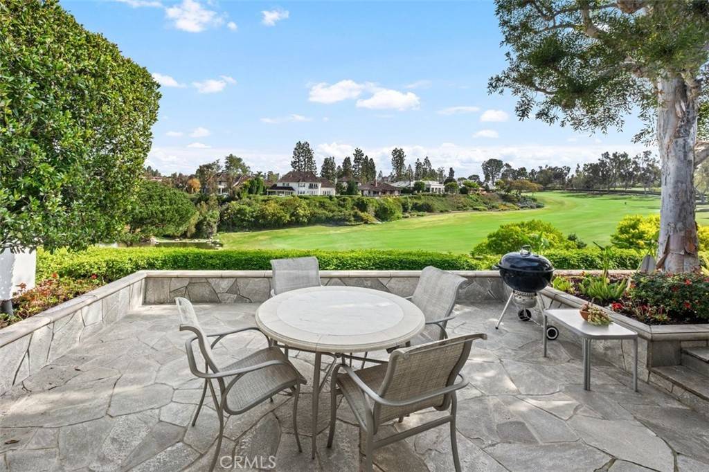 Newport Beach, CA 92660,10 Rue Grand Vallee