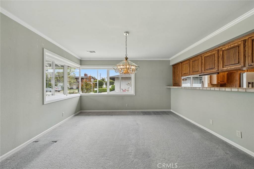 1955 Aliso AVE Costa Mesa, CA 92627