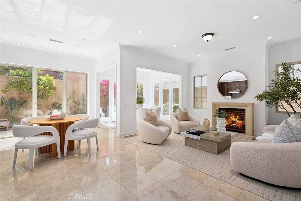 Irvine, CA 92620,52 Acorn Glen