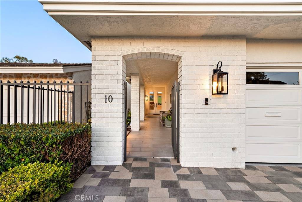 Newport Beach, CA 92660,10 Rue Grand Ducal