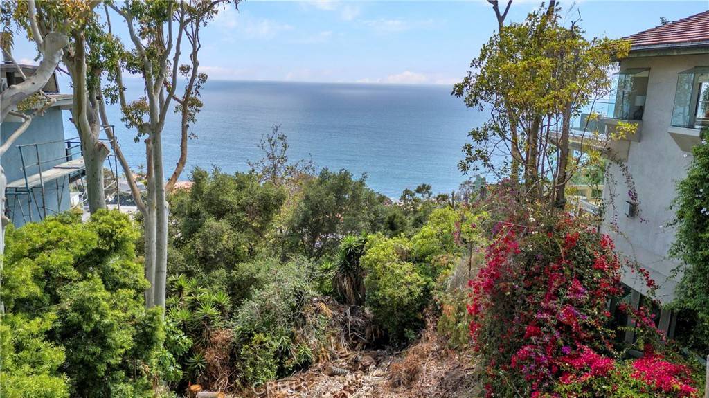 Laguna Beach, CA 92651,410 Alta Vista AVE