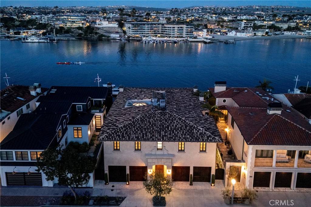 Newport Beach, CA 92661,2258 Channel RD