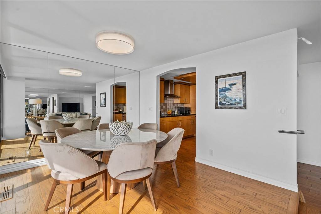 Newport Beach, CA 92663,601 Lido Park DR #3F