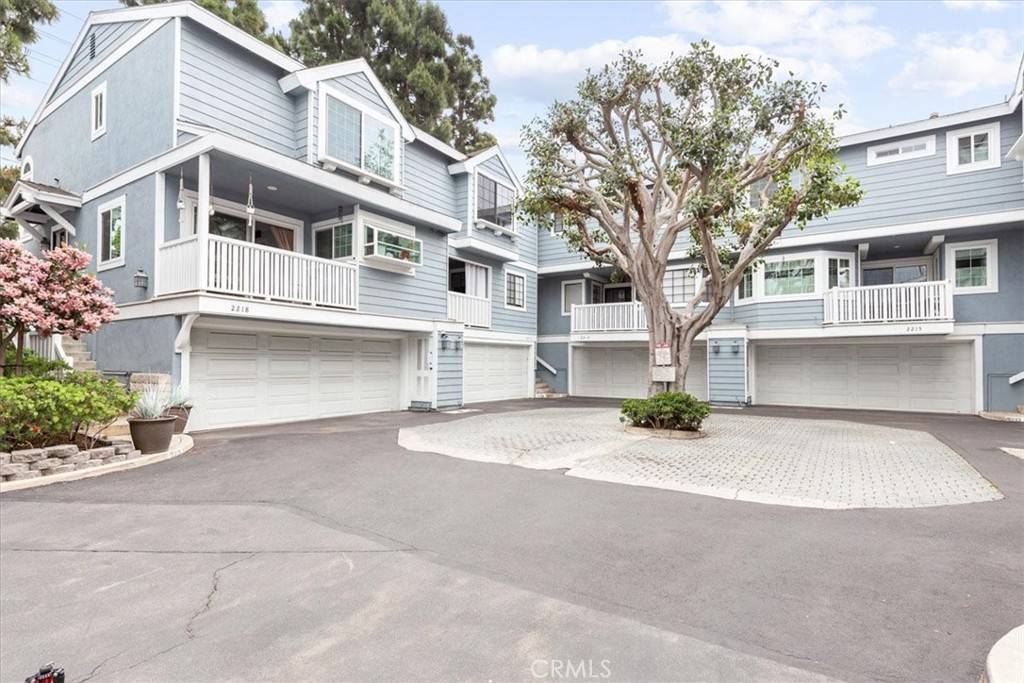 2218 Mayfair CT Costa Mesa, CA 92627