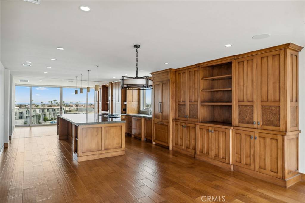 Newport Beach, CA 92663,611 Lido Park DR #5A
