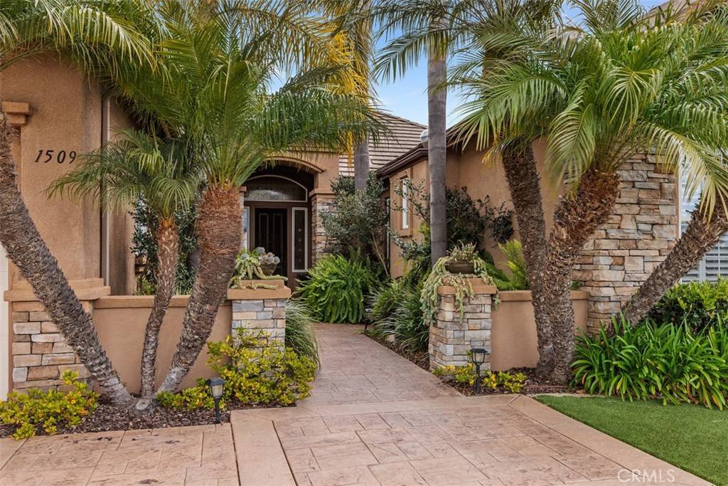 Vista, CA 92084,1509 Tierra Del Cielo