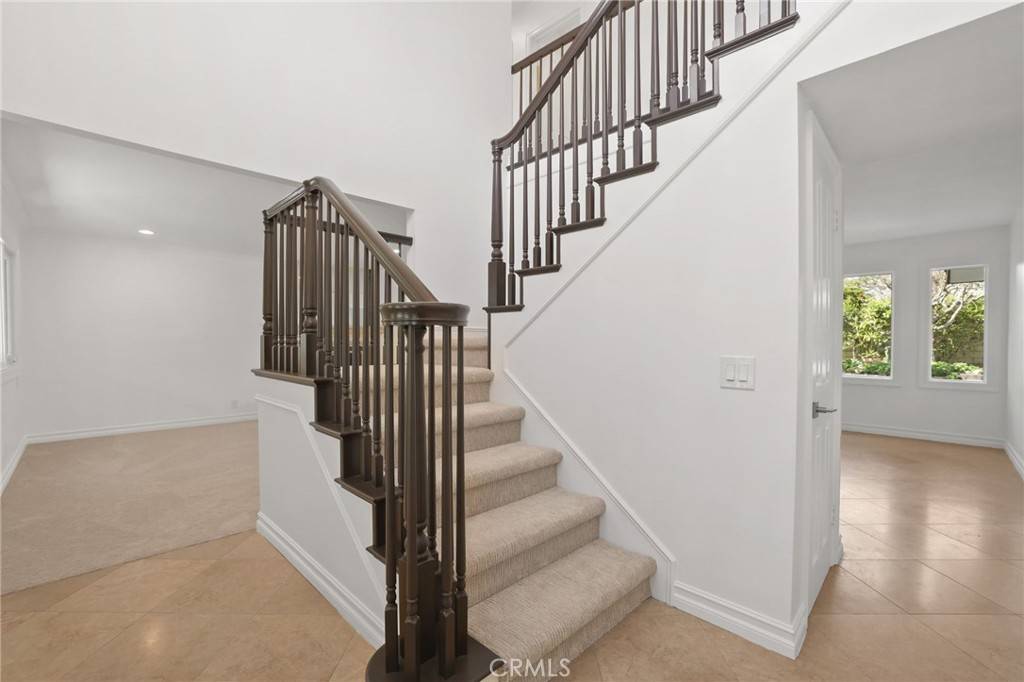 North Tustin, CA 92705,11391 Arroyo AVE