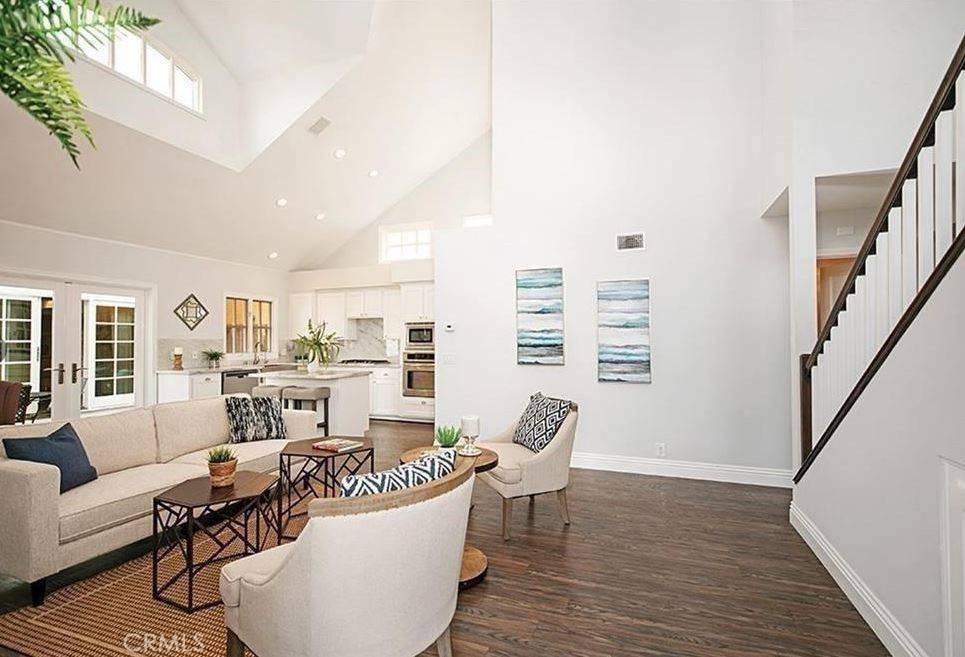 Corona Del Mar, CA 92625,416 Acacia