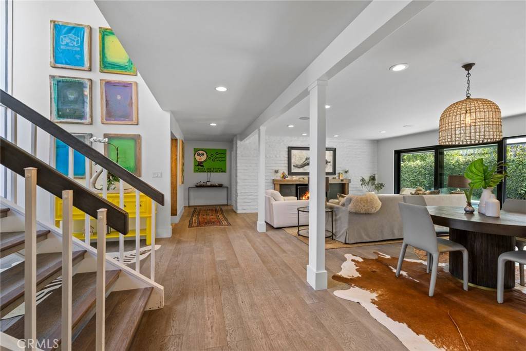 Newport Beach, CA 92660,1207 Mariners DR