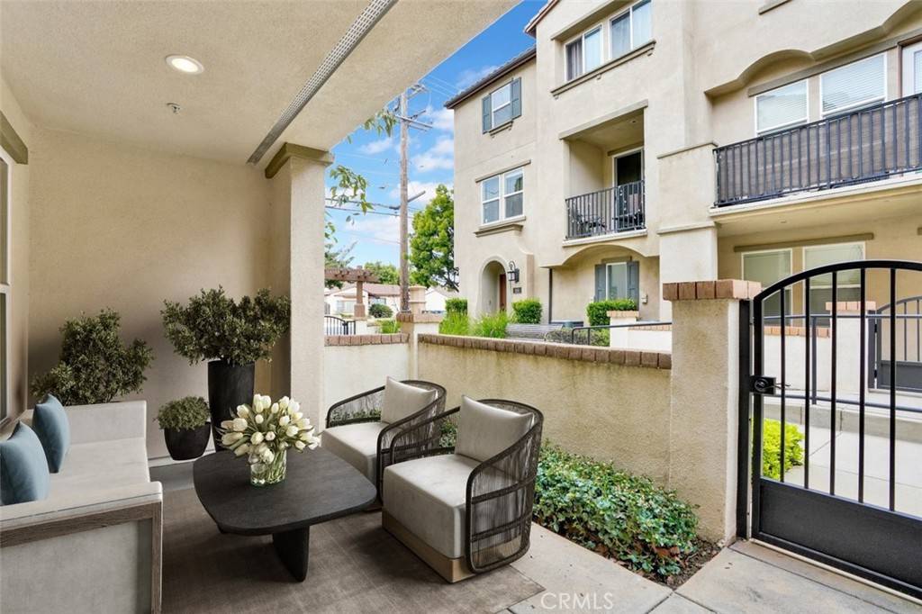 Gardena, CA 90249,15331 Jasmine LN #105