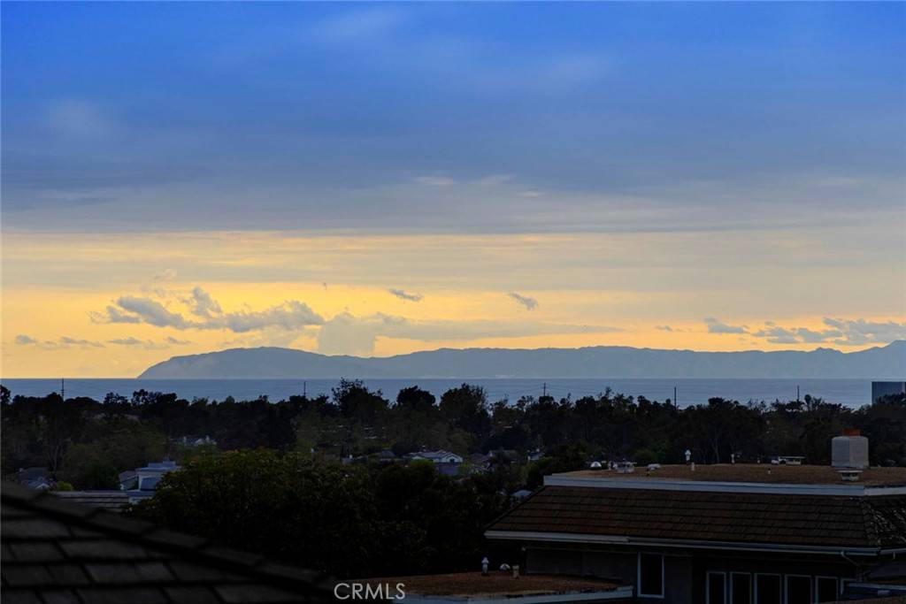 Newport Beach, CA 92660,9 Saint Tropez