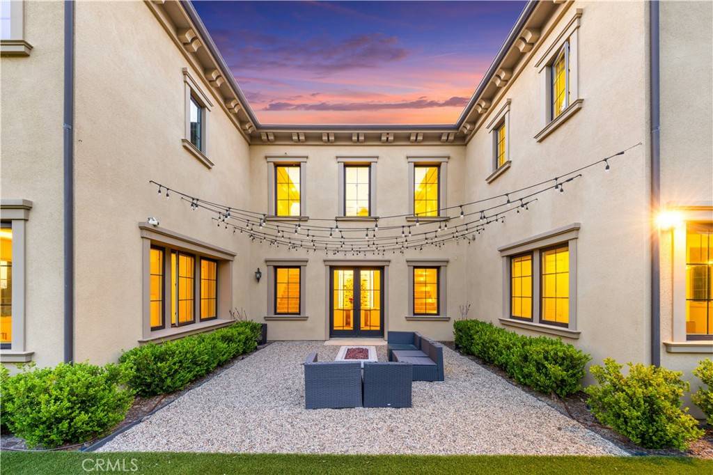 Irvine, CA 92602,100 Knob