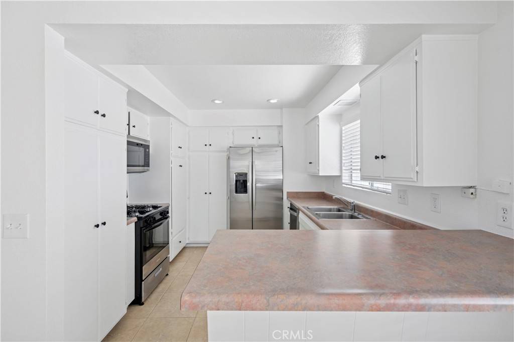 Corona Del Mar, CA 92625,705 Orchid AVE