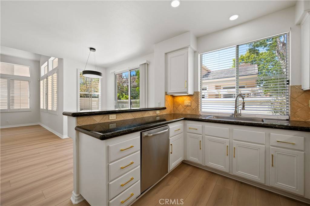 17 Calvados Newport Coast, CA 92657