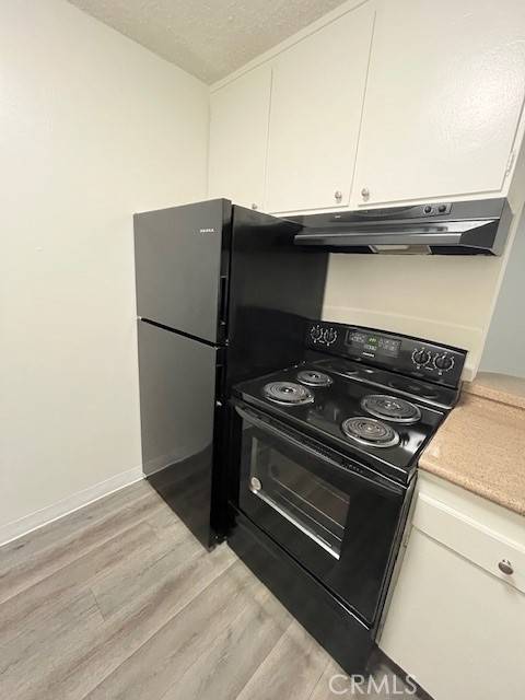 Palm Springs, CA 92262,686 E Cottonwood RD #11