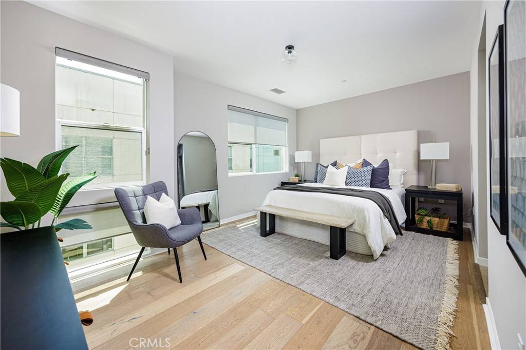 Costa Mesa, CA 92627,1531 Greenwich WAY