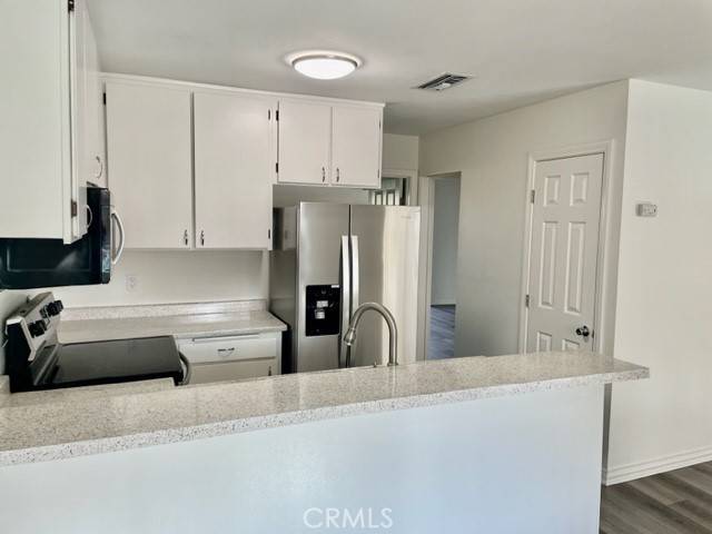 Palm Desert, CA 92260,74402 Abronia #1