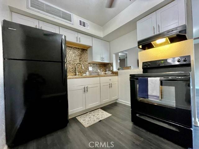 Cathedral City, CA 92234,36953 Bankside DR #10