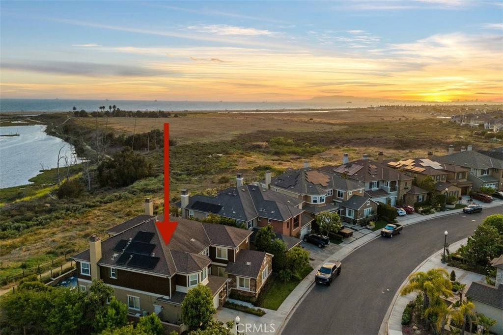 4762 Oceanridge Drive Huntington Beach, CA 92649