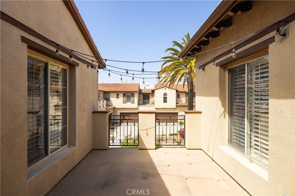 23 Saraceno Newport Coast, CA 92657