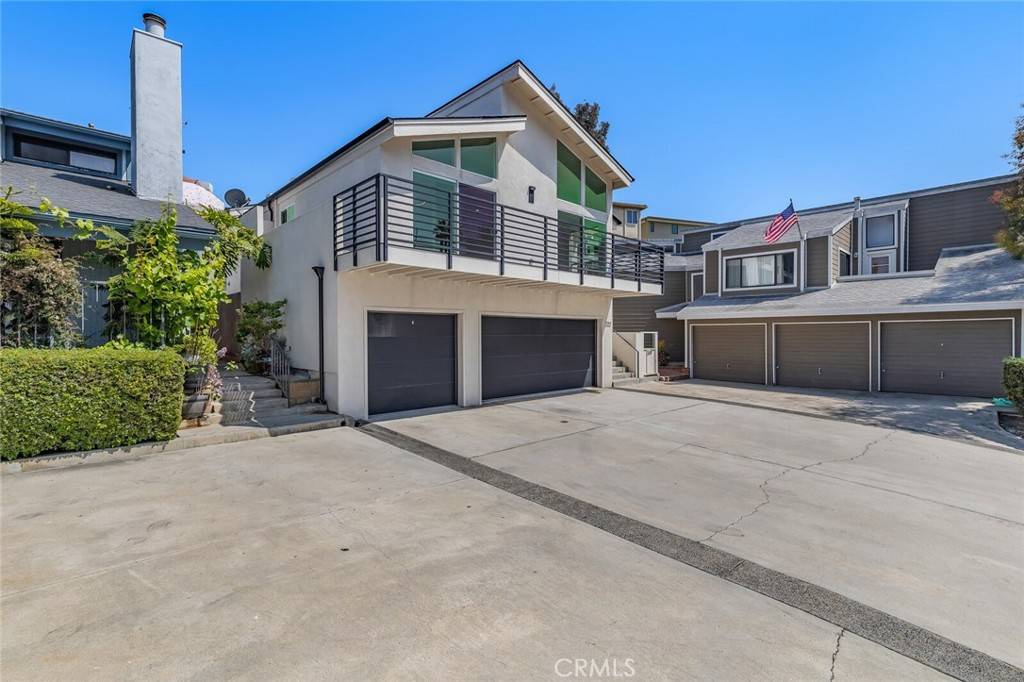 Newport Beach, CA 92663,222 Old Newport BLVD