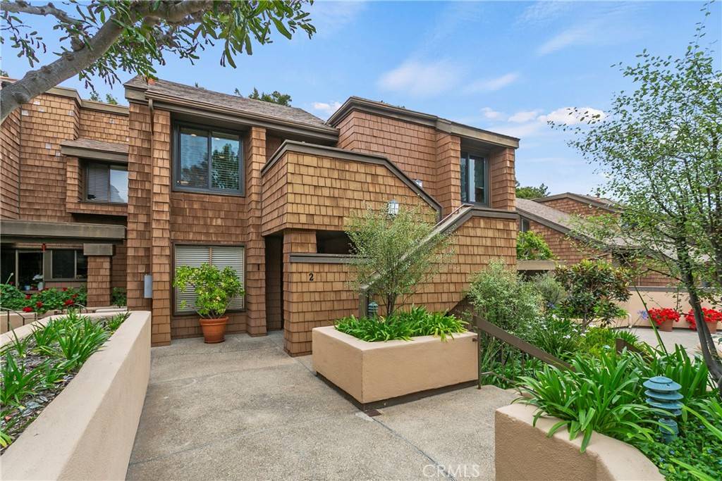 Newport Beach, CA 92660,2 Canyon Island DR #22
