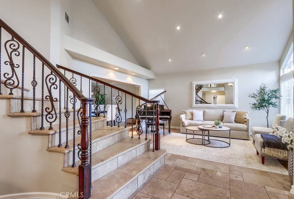 Trabuco Canyon, CA 92679,19312 Sleeping Oak DR