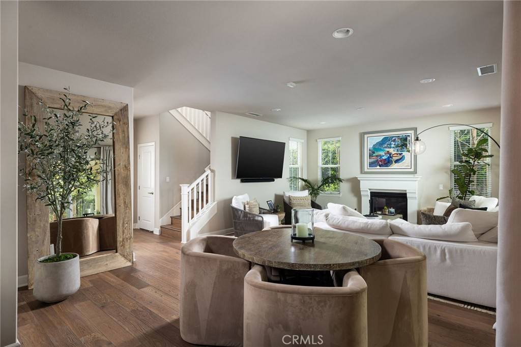 Costa Mesa, CA 92627,135 Walnut ST